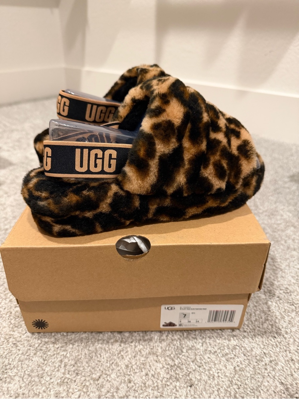 UGG Leopard Faux Fur Cross-Band Slippers with Branded Elastic - Brown/Black